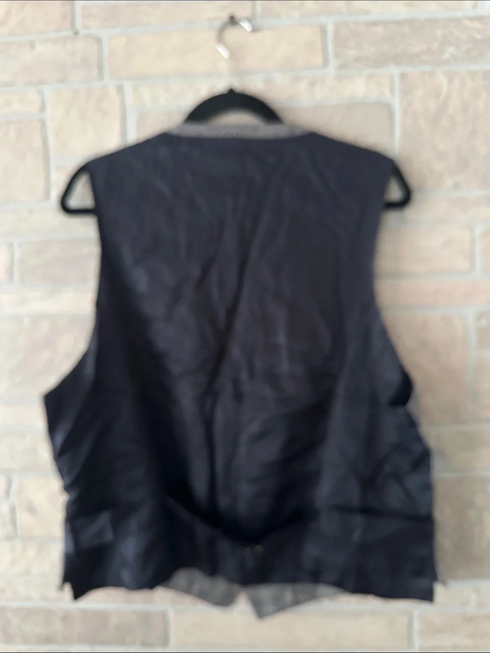 J. Crew armpit 24”